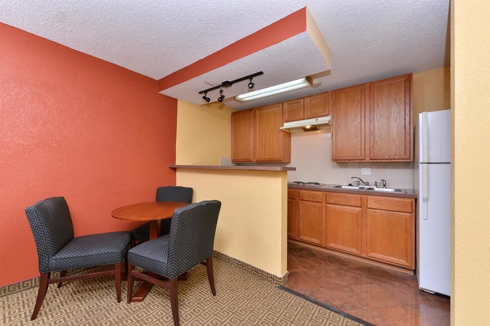 Americas Best Value Inn Downtown Houston Buitenkant foto
