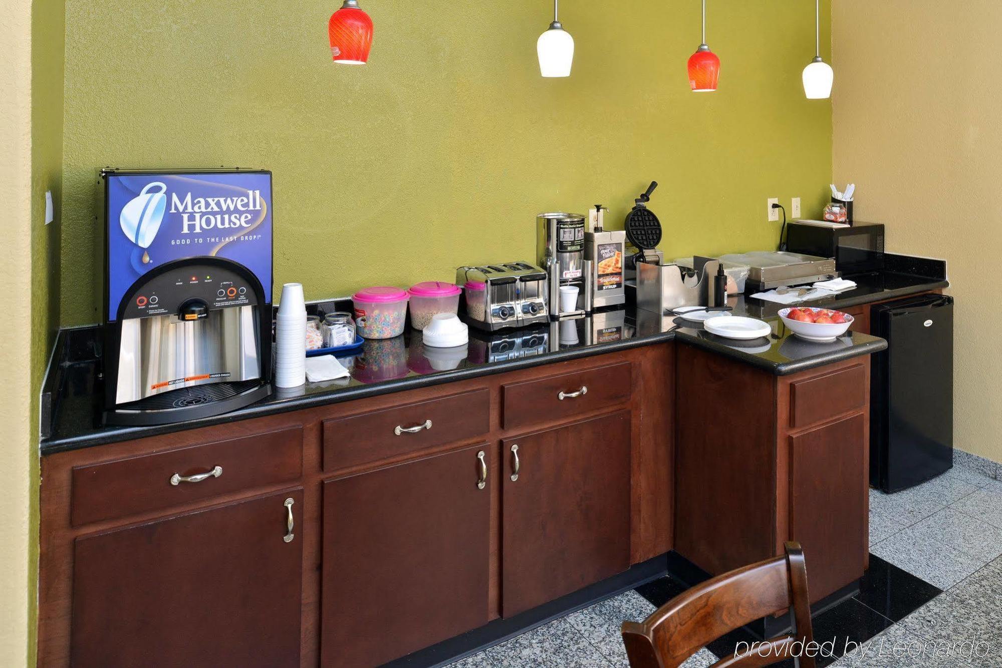 Americas Best Value Inn Downtown Houston Buitenkant foto